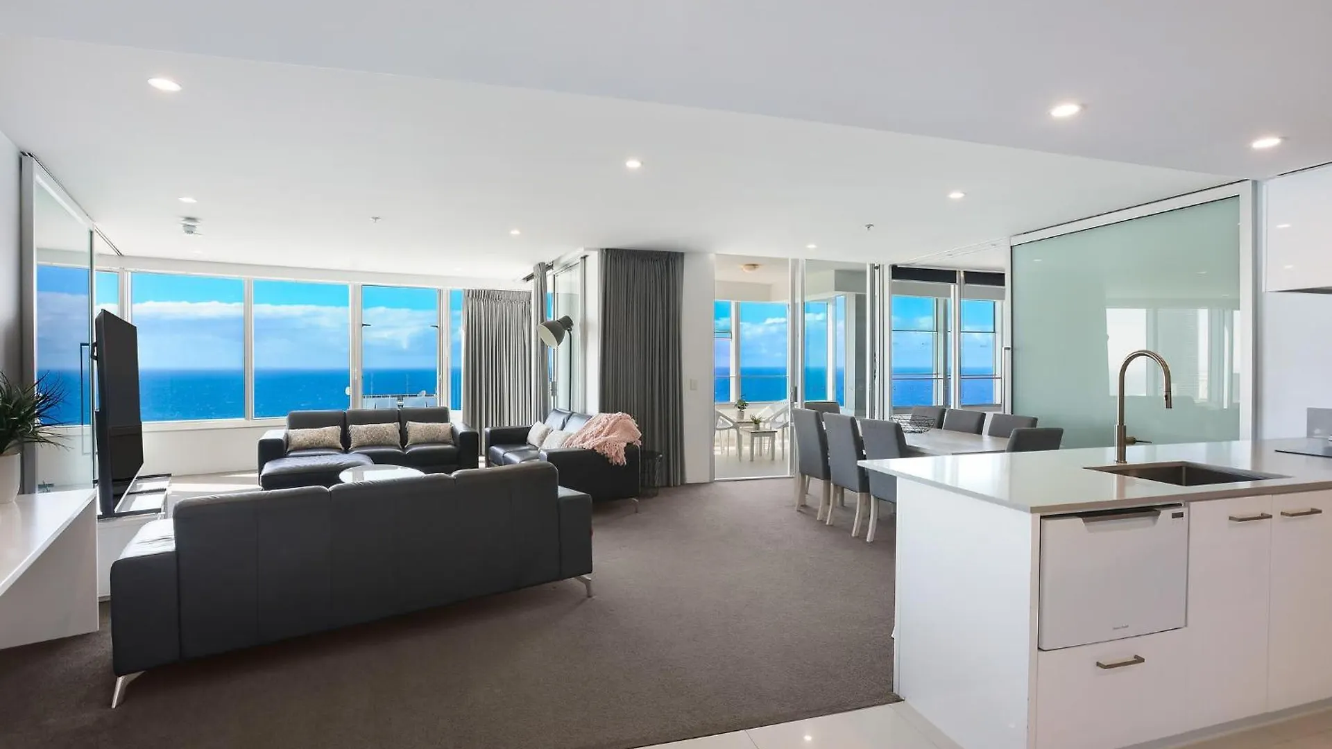 Tallest Tower Skyhomes | 9 Hamilton Avenue Gold Coast 0*,  Australia