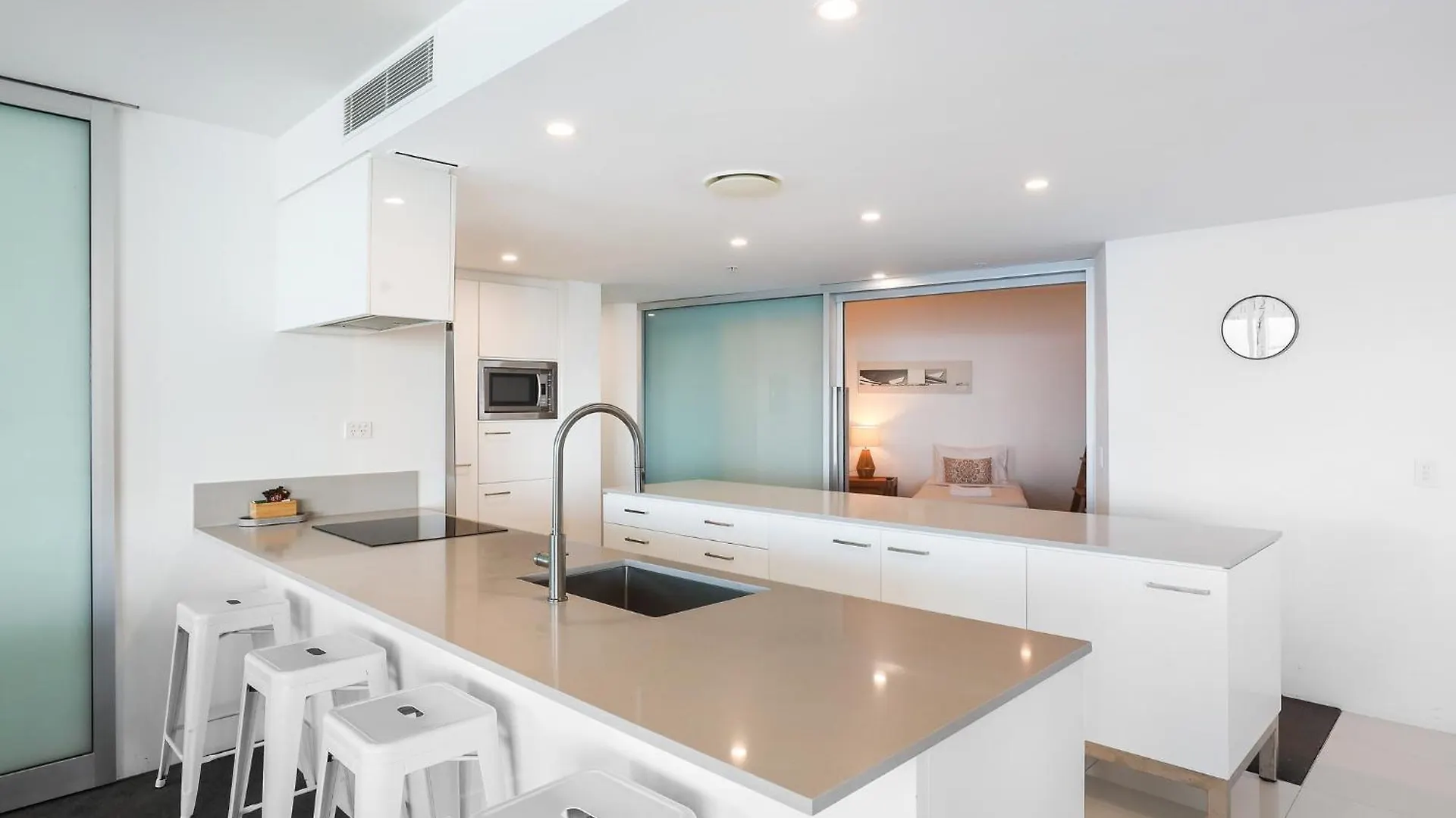 Tallest Tower Skyhomes | 9 Hamilton Avenue Gold Coast Apartment