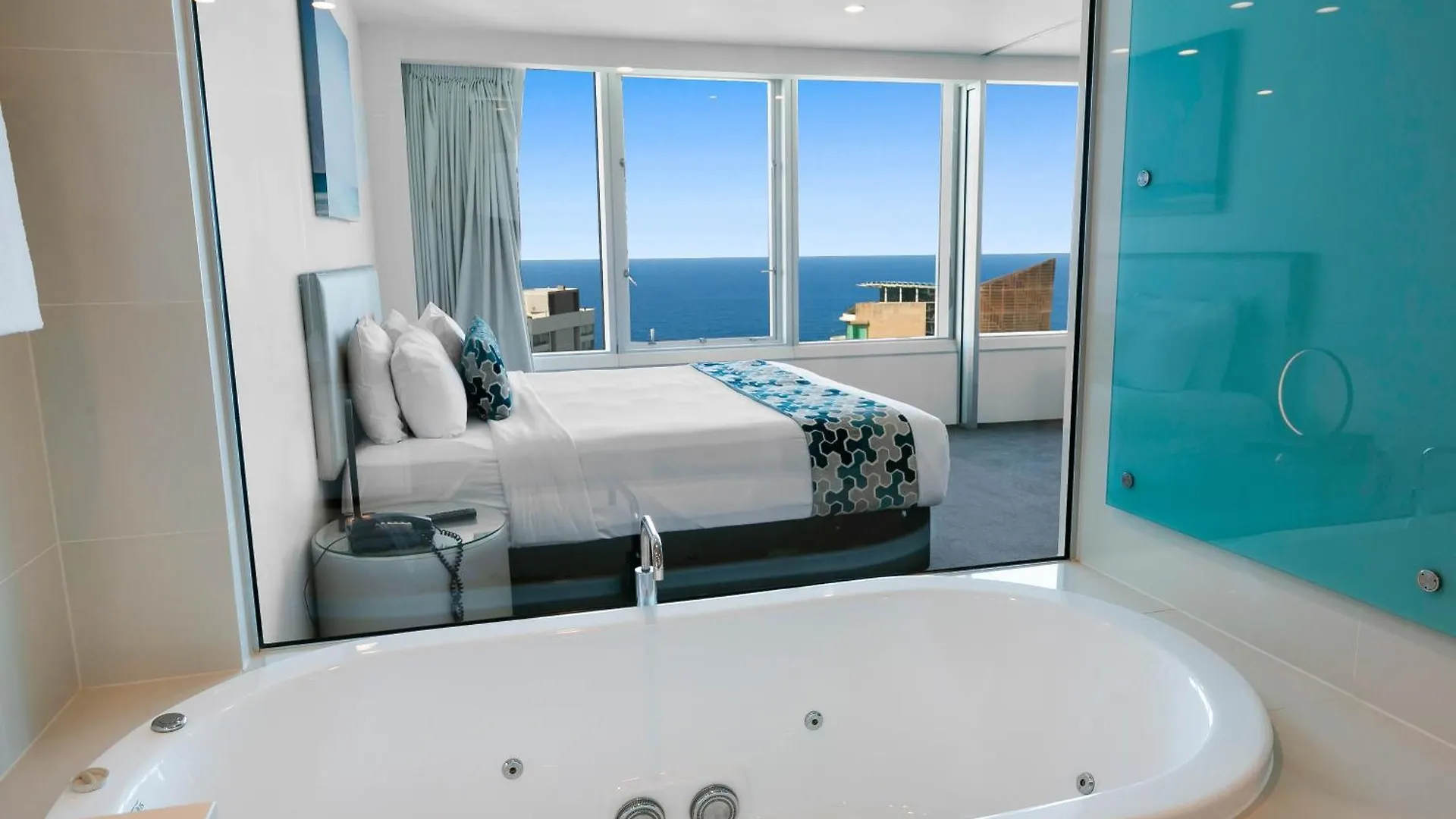 Tallest Tower Skyhomes | 9 Hamilton Avenue Gold Coast 0*,