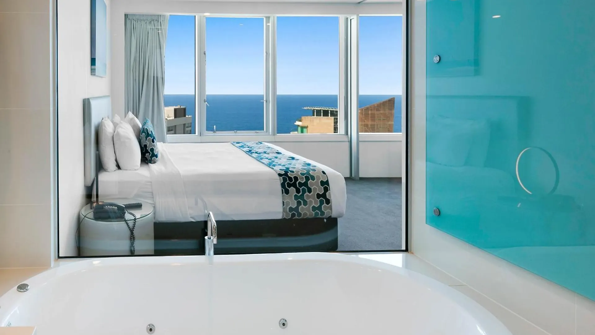 Tallest Tower Skyhomes | 9 Hamilton Avenue Gold Coast
