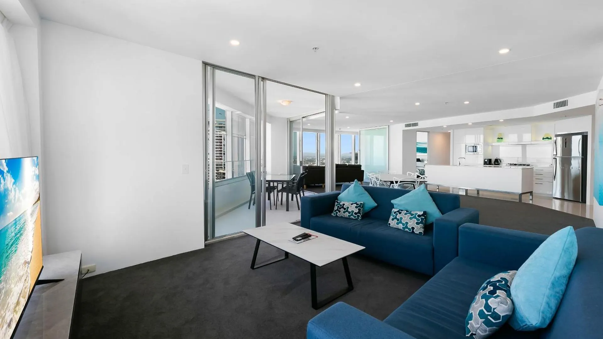 Apartment Tallest Tower Skyhomes | 9 Hamilton Avenue Gold Coast