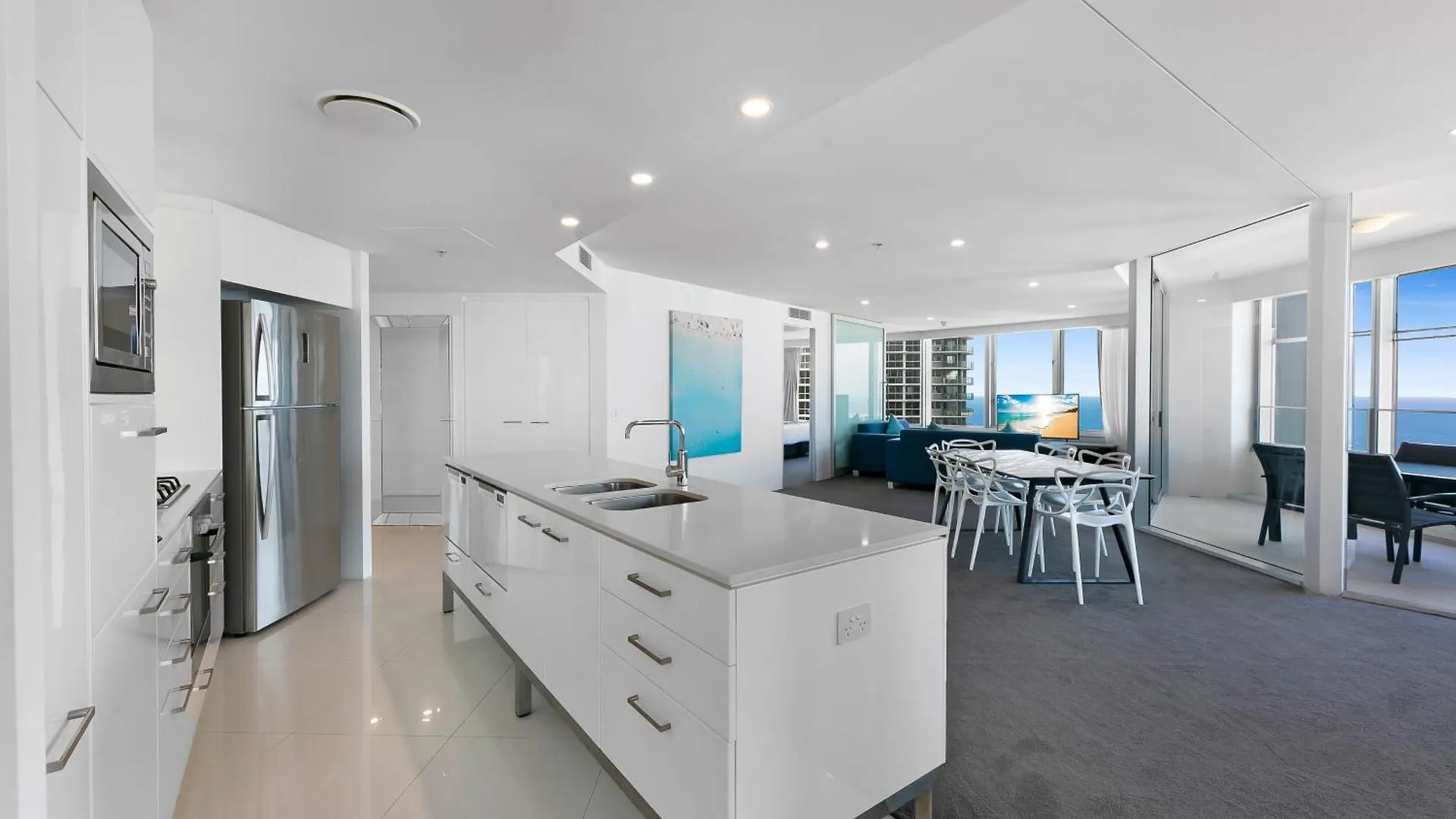 Tallest Tower Skyhomes | 9 Hamilton Avenue Gold Coast Australia